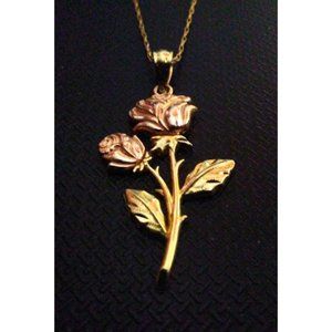 Solid 10k Rose Yellow Gold Two Roses Pendant Necklace. New WOT.